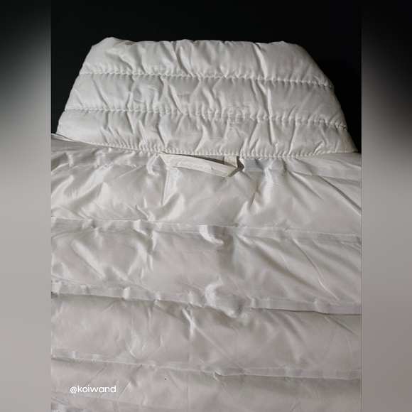 Gerry White Puffer Vest Size M - Picture 3 of 11